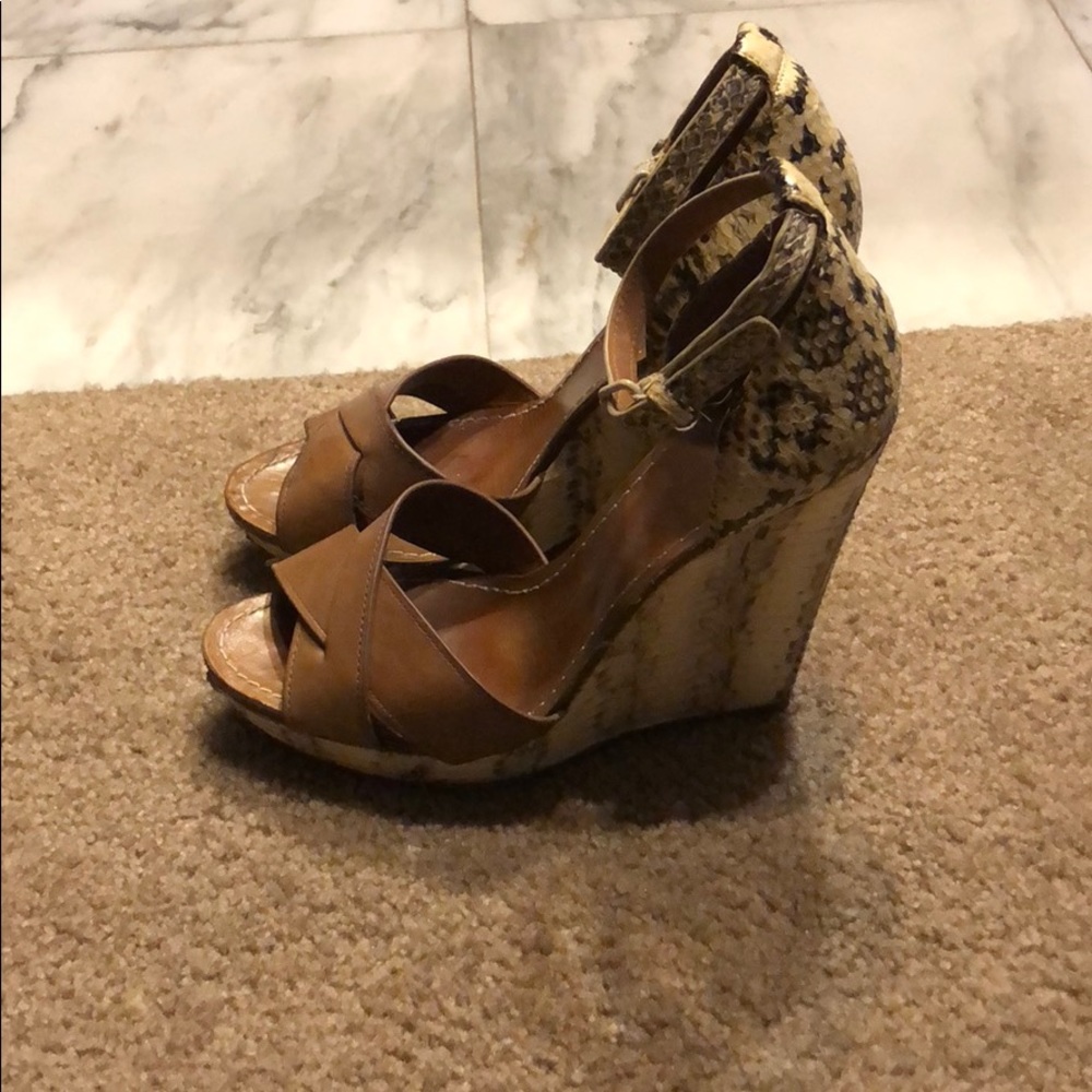 Tory Burch Wedges